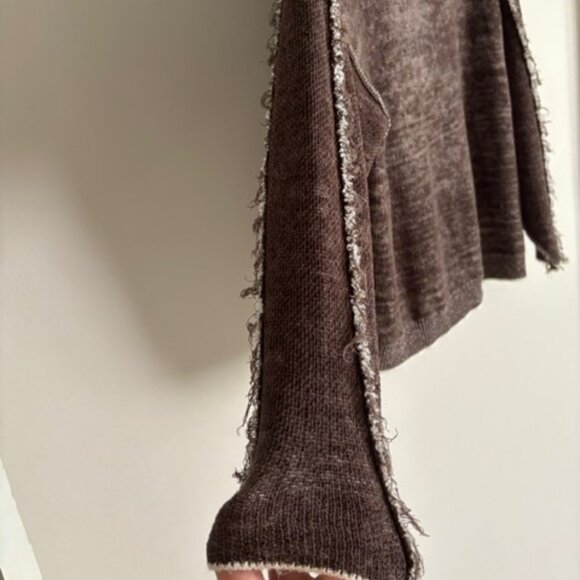 Zenana Oversized distressed sweater - Size: M - Picture 3 of 4